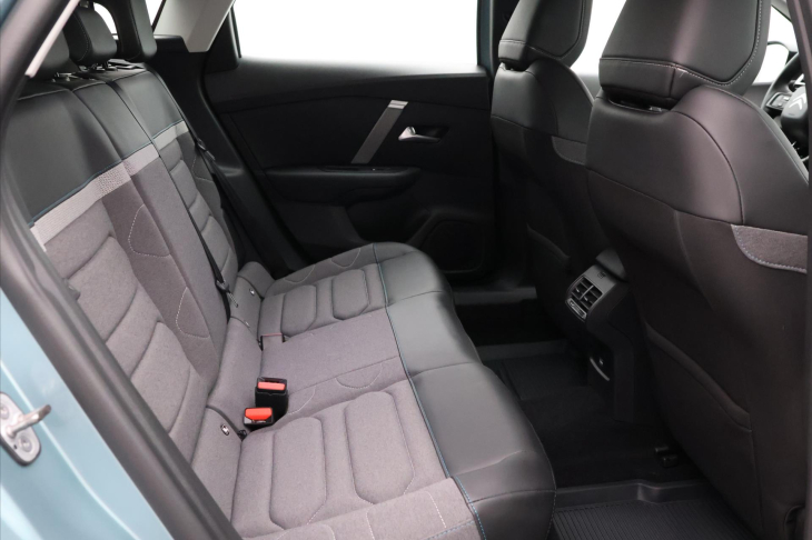 Citroën C4 1,2 PT 96kW 1 Maj. Záruka