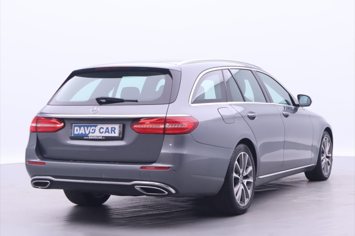 Mercedes-Benz Třídy E 2,9 400d 250KW 4Matic FULL LED