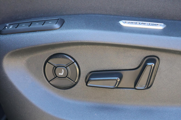 Volkswagen Tiguan 2,0 TDI 142kW DSG R-Line DPH