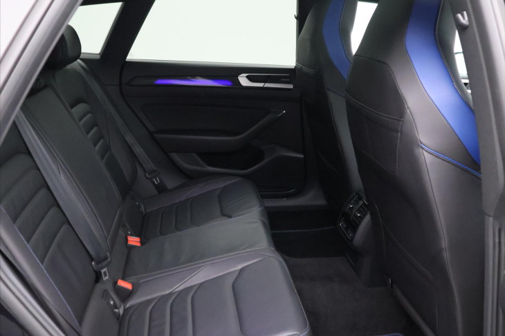 Volkswagen Arteon 2,0 TSI 235kW DSG 4M SB DPH R