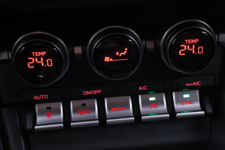 Toyota GR86 2,4 Boxer 172kW Executive DPH