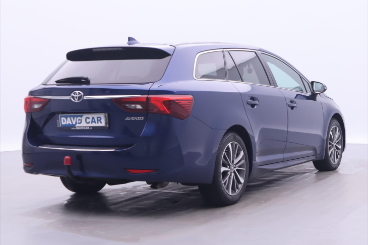 Toyota Avensis 2,0 D-4D 105kW CZ Navi Xenon