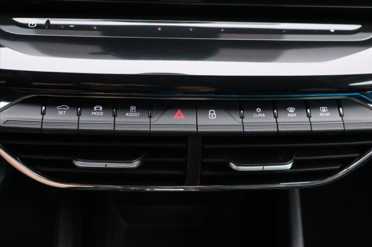 Škoda Octavia 1,5 TSI DSG Style Matrix DPH
