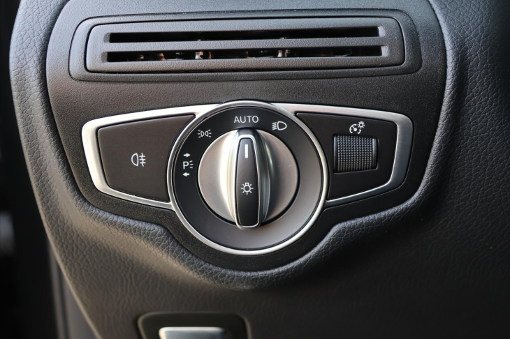 Mercedes-Benz GLC 2,0 300d 180kW 4Matic AMG DPH