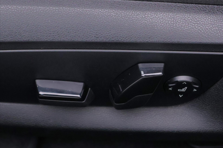 BMW Řada 5 3,0 530d Xdrive 195kW Aut.