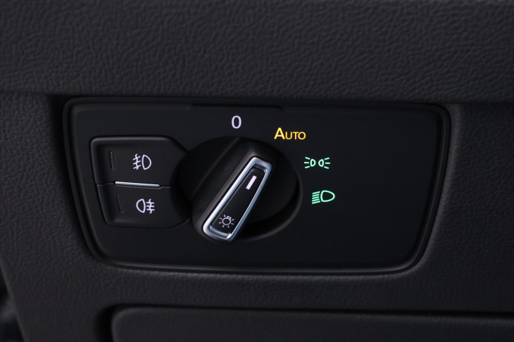 Volkswagen Passat 2,0 TDI DSG Matrix Virtual DPH