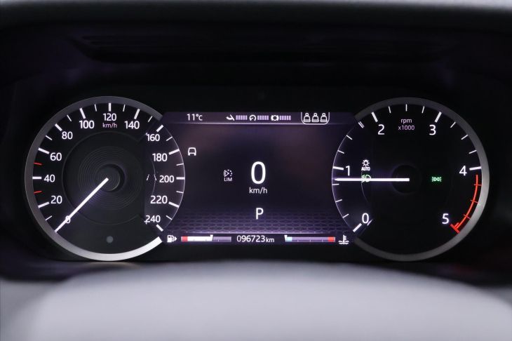 Land Rover Discovery Sport 2,0 D 110kW 4WD CZ 1Maj