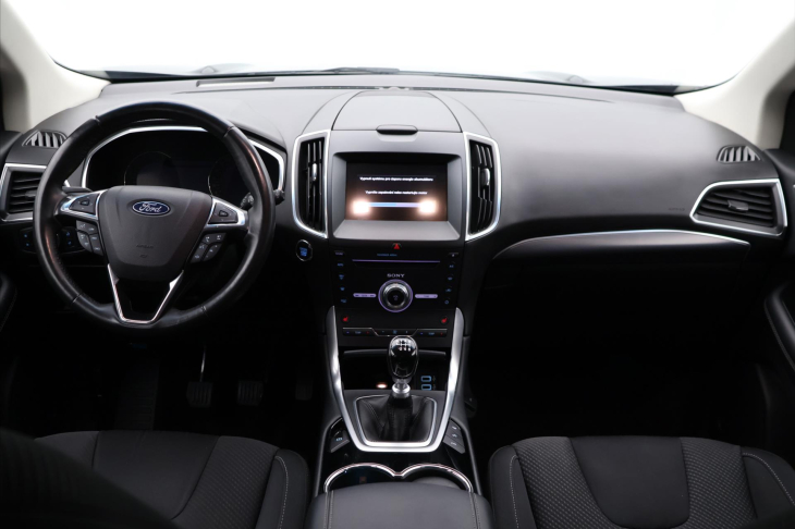 Ford Edge 2,0 TDCI 132kW AWD DPH