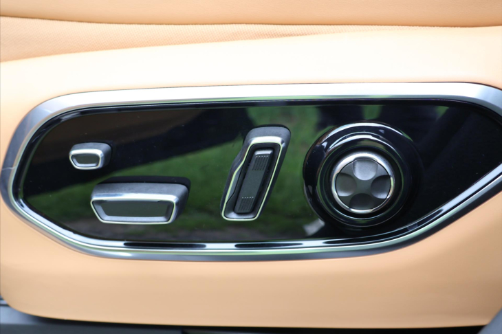 Jeep Grand Cherokee 2,0 4xe Summit Plug-In CZ DPH