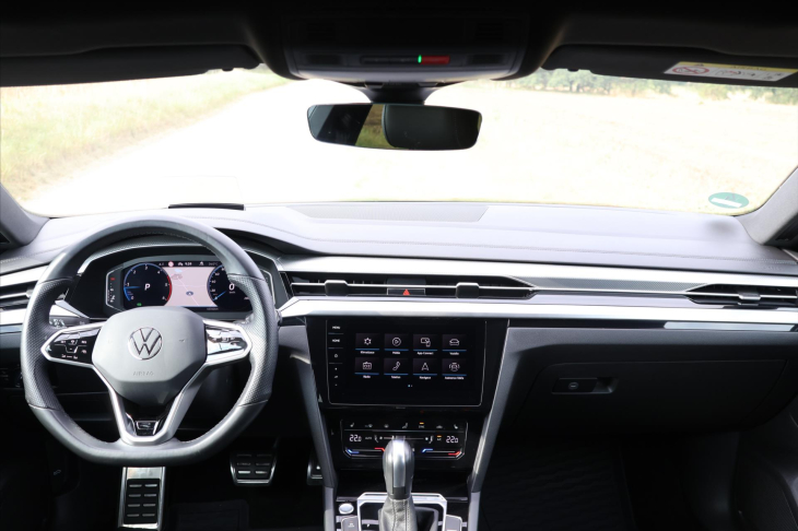 Volkswagen Arteon Shooting Brake 2,0 TDI 147kW DSG R-line 4M