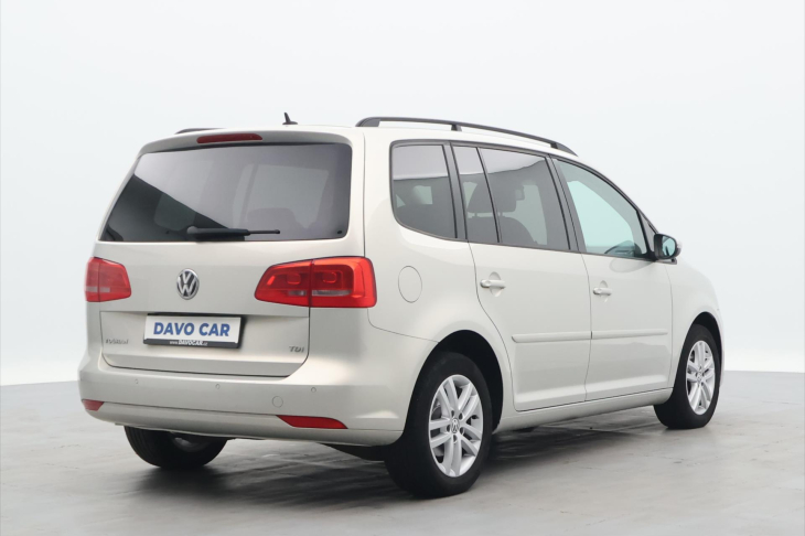 Volkswagen Touran 1,6 TDI 77kW DSG Comfortline CZ