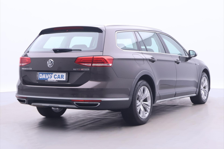 Volkswagen Passat 2,0 TDI 140kW DSG LED Alltrack
