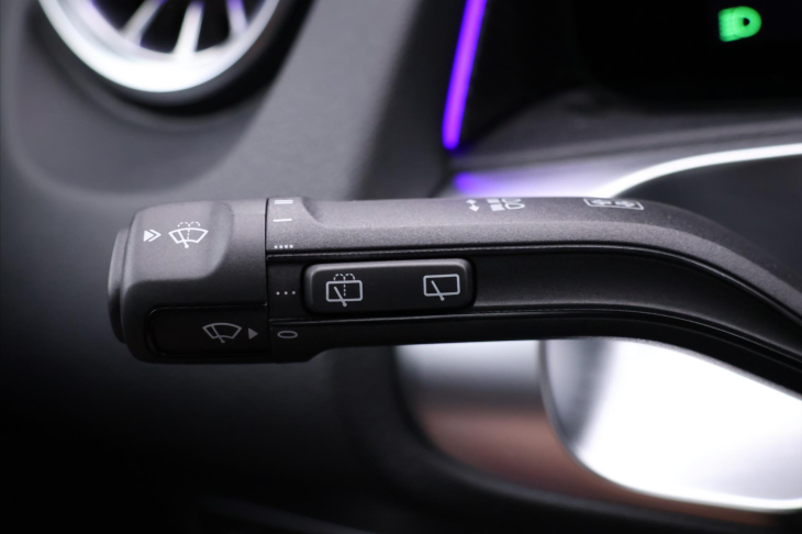 Mercedes-Benz GLB 2,0 200d 4Matic AMG Premium