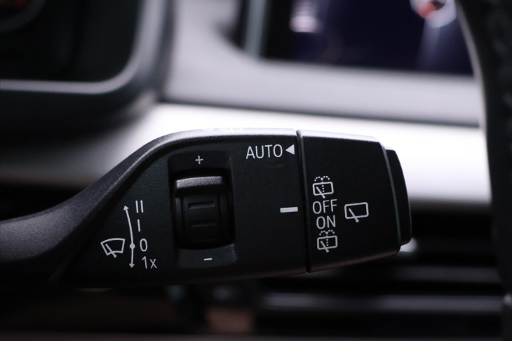 BMW X5 3,0 xDrive40d 230kW CZ