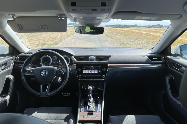 Škoda Superb 2,0 TDI 140kW DSG Scout 4x4 CZ