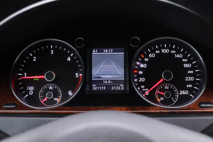 Volkswagen Passat 2,0 TDi 103kW Highline Kůže
