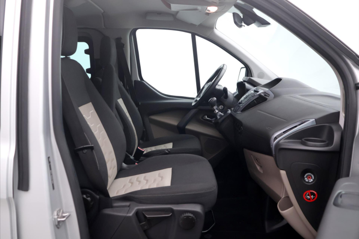 Ford Tourneo Custom 2,2 TDCI 114kW TITANIUM CZ 8Míst