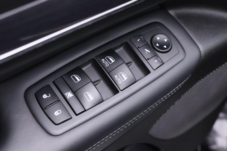 Jeep Grand Cherokee 3,0 CRD Aut. Overland DPH