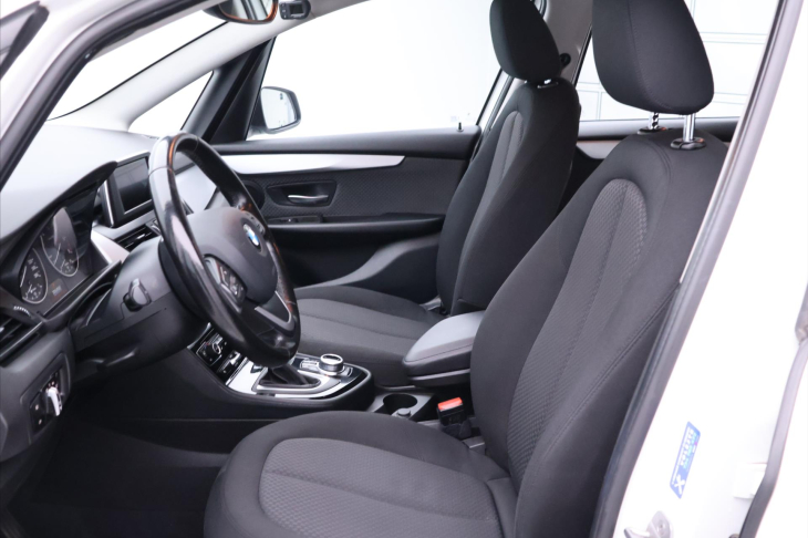 BMW Řada 2 2,0 218D 110kW DPH