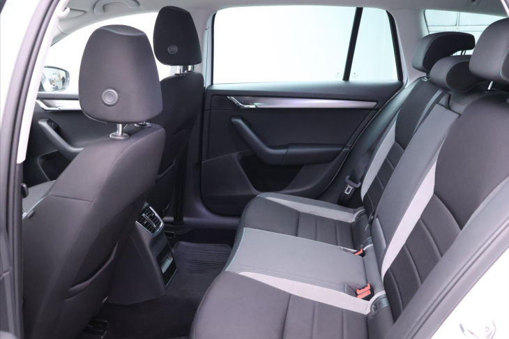 Škoda Octavia 2,0 TDI 110kW 1.Maj Xenon Navi