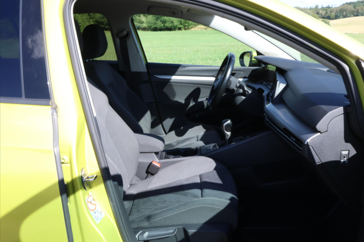 Volkswagen Golf 1,5 TSI 110kW CZ LED 1.Maj