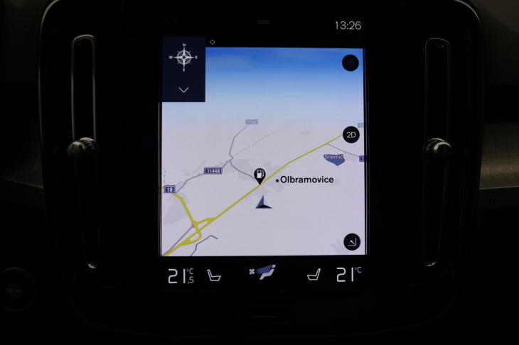 Volvo XC40 2,0 D4 AWD Panorama Tažné