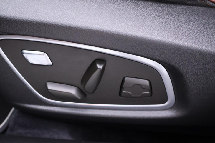 Renault Koleos 2,0 dCi 140kW Initale Paris 4x4 CZ