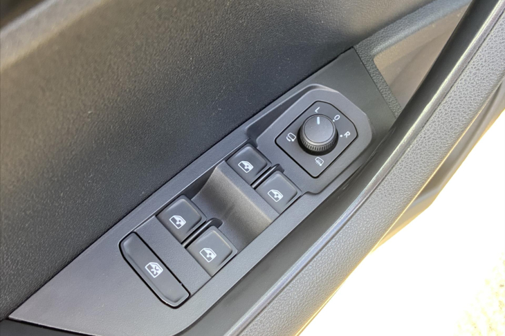 Škoda Karoq 2,0 TDI DSG Sportline 4x4 DPH