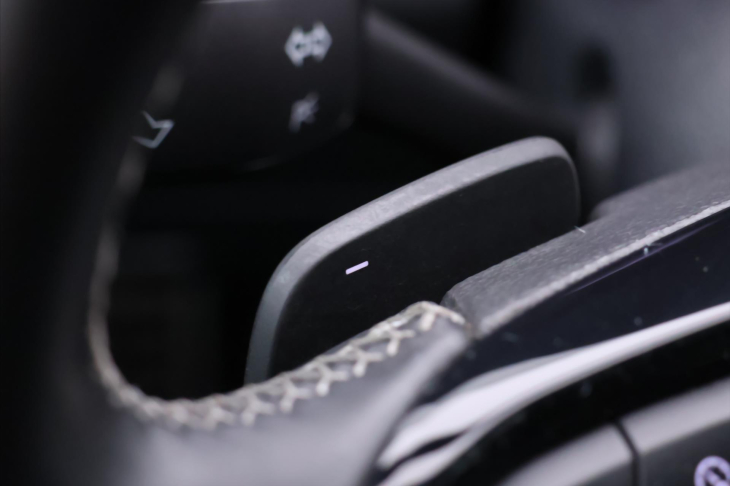 Volkswagen Golf 2,0 TSI R 221kW DSG 4Motion