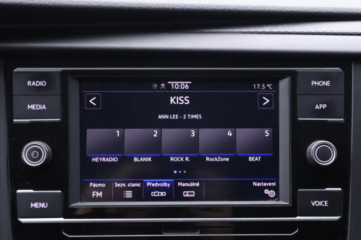 Volkswagen Transporter 2,0 TDI 110kW 9-Míst CZ DPH