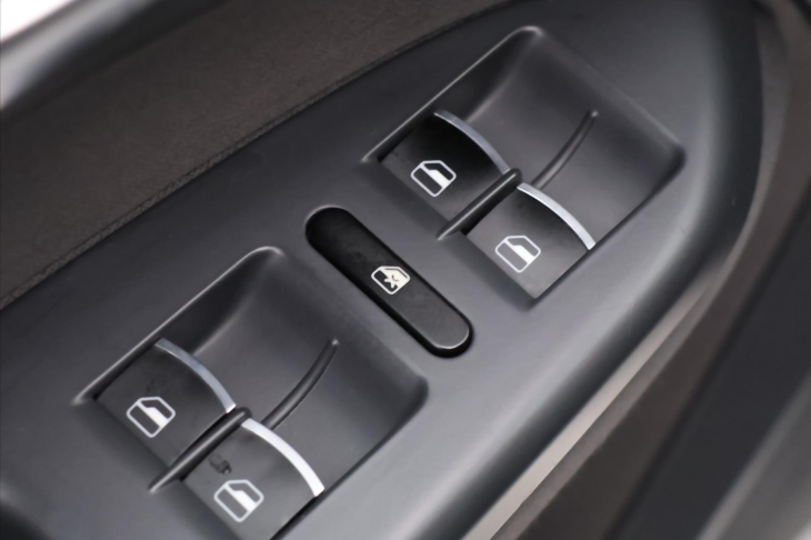 Volkswagen Touran 2,0 TDI 103kW Highline Tažné