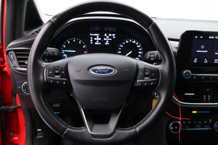 Ford Fiesta 1,1 i 63KW Aut.klima CZ DPH