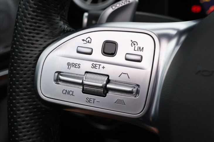 Mercedes-Benz Třídy E 3,0 53 320kW AMG 4Matic+ DPH