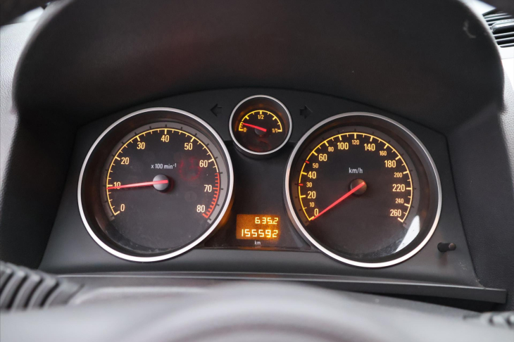 Opel Zafira 1,6 i 85kW Family STK 04/2028