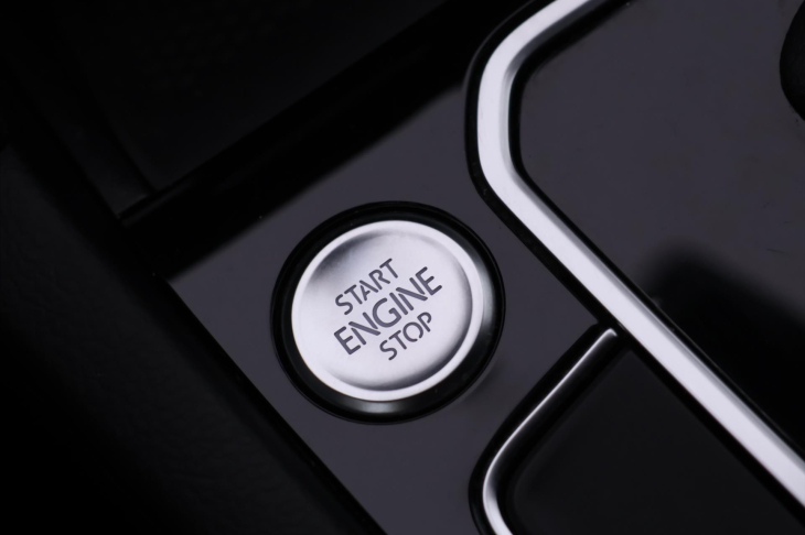 Volkswagen Passat 2,0 TDI DSG Virtual Business