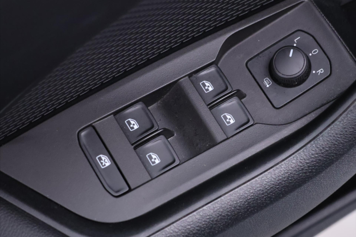 Škoda Octavia 1,0 TSI 81kW Ambition CZ DPH