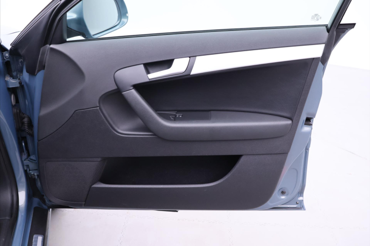 Audi A3 1,4 TFSI 92kW S-Line Xenon