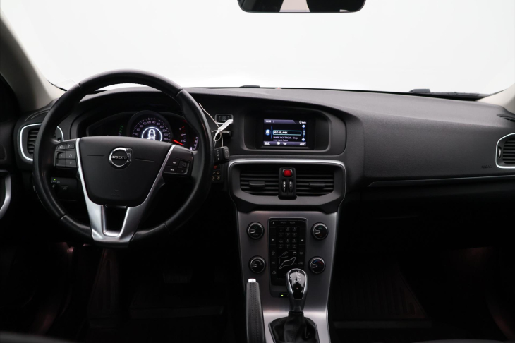 Volvo V40 2,0 D2 Drive-E Aut Momentum