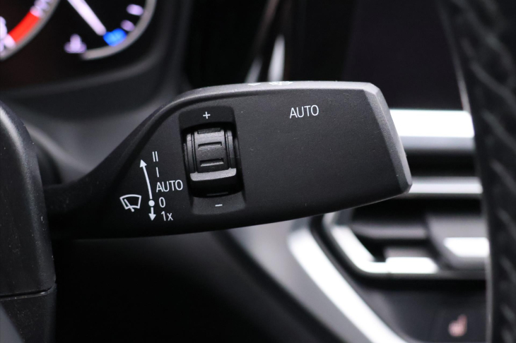 BMW Řada 3 3,0 330d xDrive 195kW AT