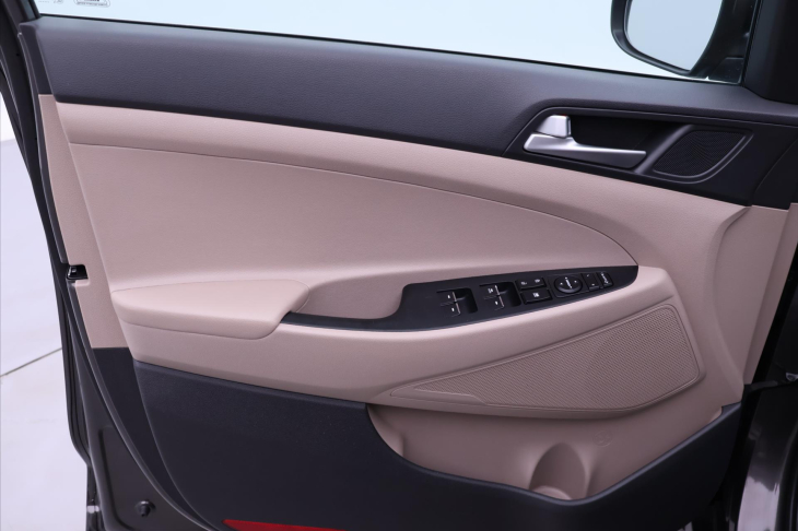 Hyundai Tucson 2,0 CRDI 136kW 4WD Premium