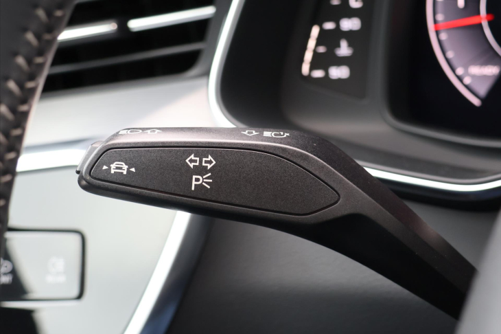 Audi A7 3,0 50TDI S-line Noční vidění