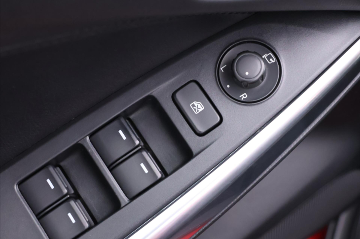 Mazda 6 2,0 i121kW Revolution Skyactive