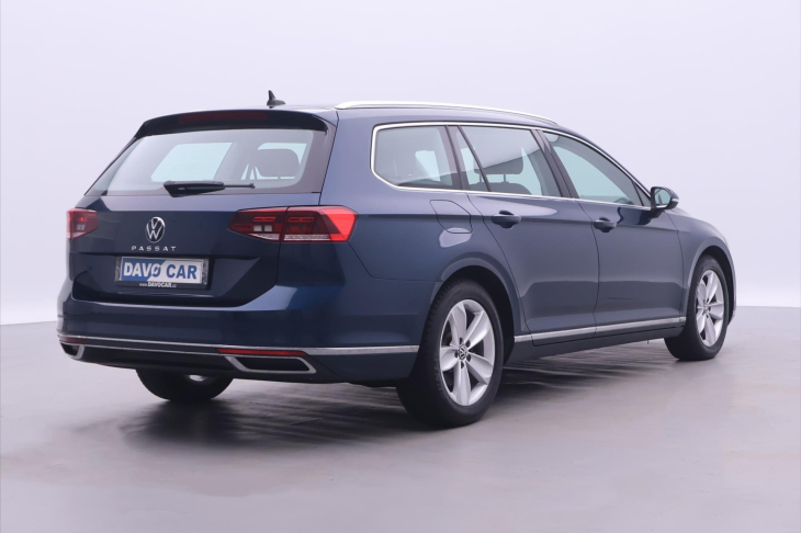 Volkswagen Passat 2,0 TDI 110 kW Elegance DSG DPH CZ