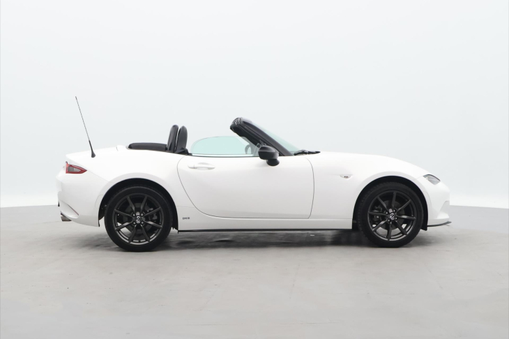 Mazda MX-5 2,0 Skyactiv-G160 118kW Revolution