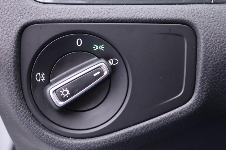 Volkswagen Golf 1,0 TSI 85kW CZ 86 000 km