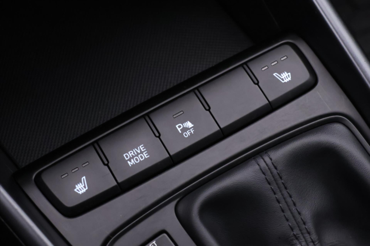 Hyundai Bayon 1,0 T-GDI Aut. CZ Smart DPH