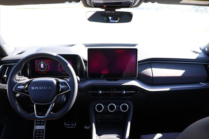 Škoda Kodiaq 2,0 TSI DSG 4x4 RS DPH