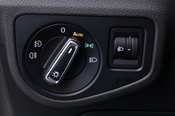 Volkswagen Golf Sportsvan 1,4 TSI 92kW DSG 1.Maj Serv.k.