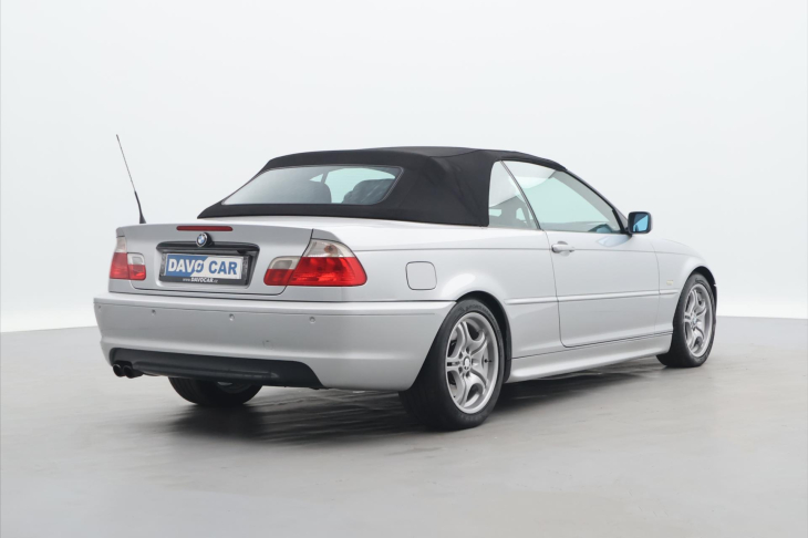 BMW Řada 3 3.0 330i 170kW Mpaket BiXenon