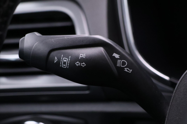 Ford Mondeo 2,0 TDCi 132kW 4x4 CZ Titanium